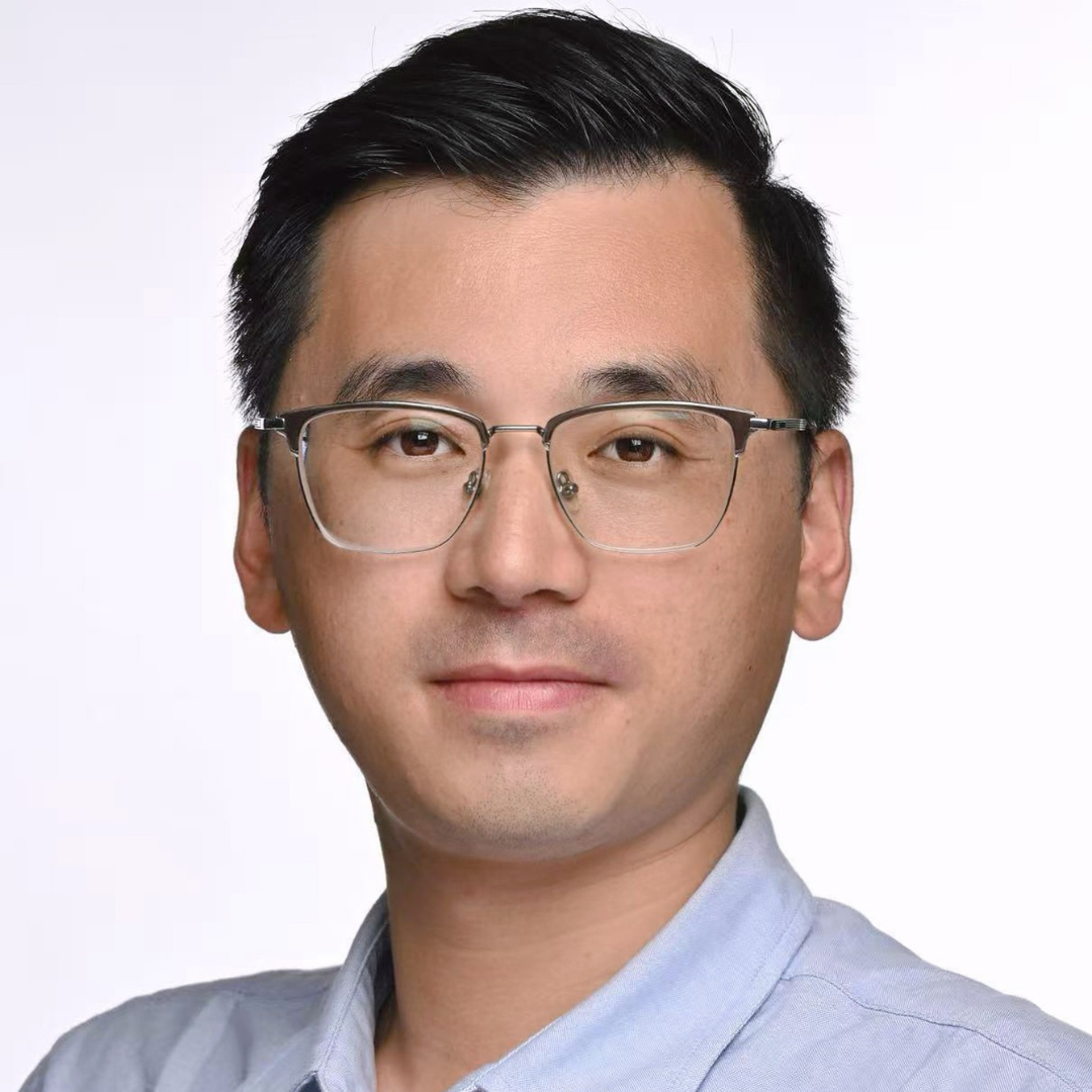Portrait of Professor Xinyan Wang